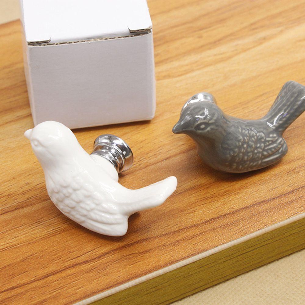2 Nút Tay Cầm Bằng Sứ Hình Chú Chim Nhiều Màu Cho Tủ Quần Áo / Ngăn Kéo Phòng Trẻ Em