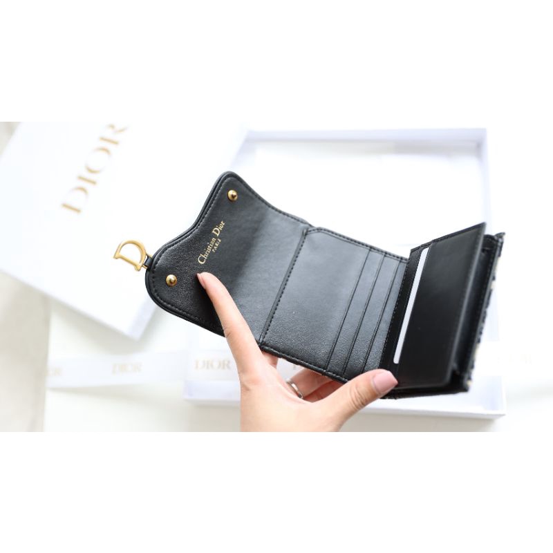 Ví gập mở hàng super hãng
