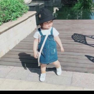 Yếm bò bé gái