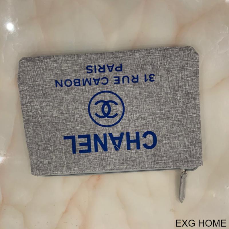 Túi Cầm Tay Đựng Mỹ Phẩm Thời Trang Âu Mỹ Tiện Lợi Khi Đi Ra Ngoài
