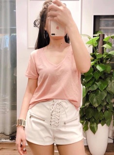 Áo phông cộc tay cổ tim chất Cotton giấy
