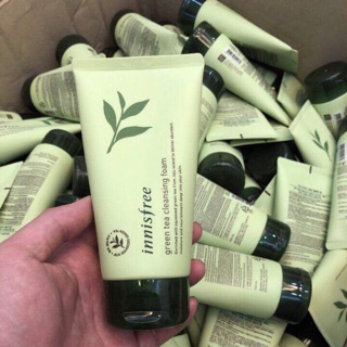 Sữa rửa mặt Innisfree Green Tea Cleansing Foam