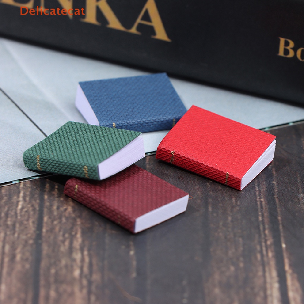 Mô Hình Cuốn Sách Mini 4 Màu Tỉ Lệ 1: 12 Trang Trí Nhà Búp Bê