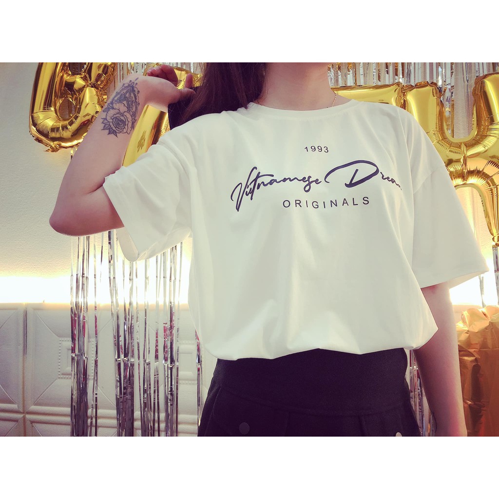 Áo thun unisex form rộng tay lỡ Vietnamese Dream in năm sinh theo yêu cầu