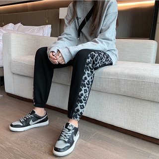 Quần jogger nữ cách điệu cá tính