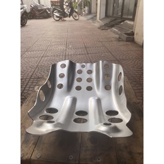 Ốp gầm xe máy cào cào