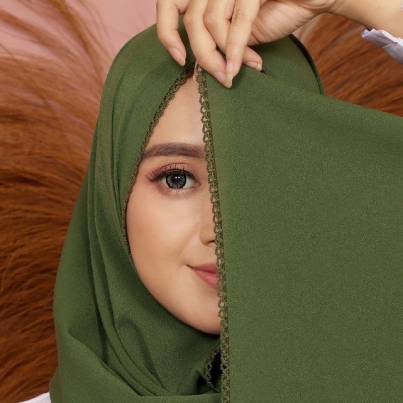 Bộ Tranh Thêu Chữ Thập Đính Đá Hình Picot / Pashmina