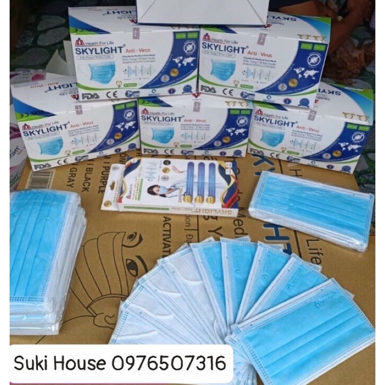 Khẩu trang y tế 4 lớp giấy kháng khuẩn gói 10 cái Skylight, hàng Việt Nam chất lượng cao, giá bình ổn | BigBuy360 - bigbuy360.vn