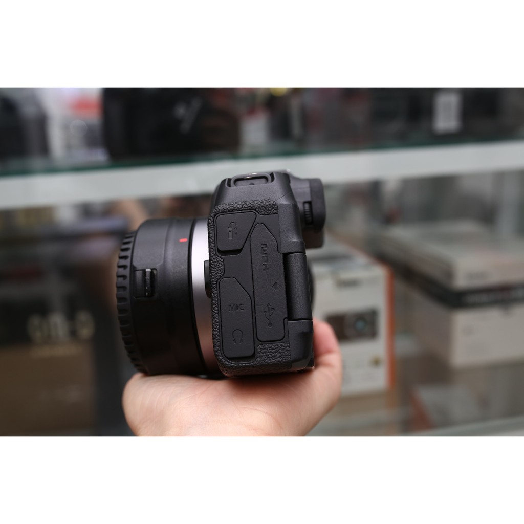 MÁY ẢNH CANON EOS RP KÈM NGÀM - NHỎ GỌN CHUYÊN NGHIỆP