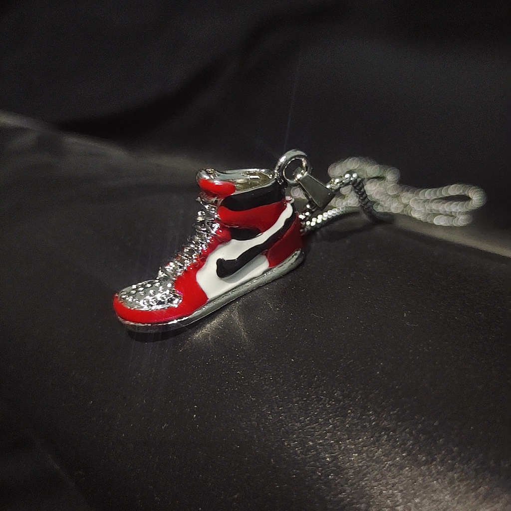 Dây Chuyền Mặt Hình Đôi Giày Thể Thao 22737 Thời Trang Đường Phố Cho Nam Và Nữ