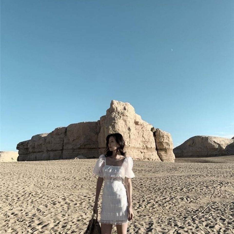 Đầm Nữ Tay Ngắn Cổ Vuông Thời Trang Quyến Rũ | BigBuy360 - bigbuy360.vn