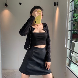 CROPTOP TAY DÀI NÚT BẤM