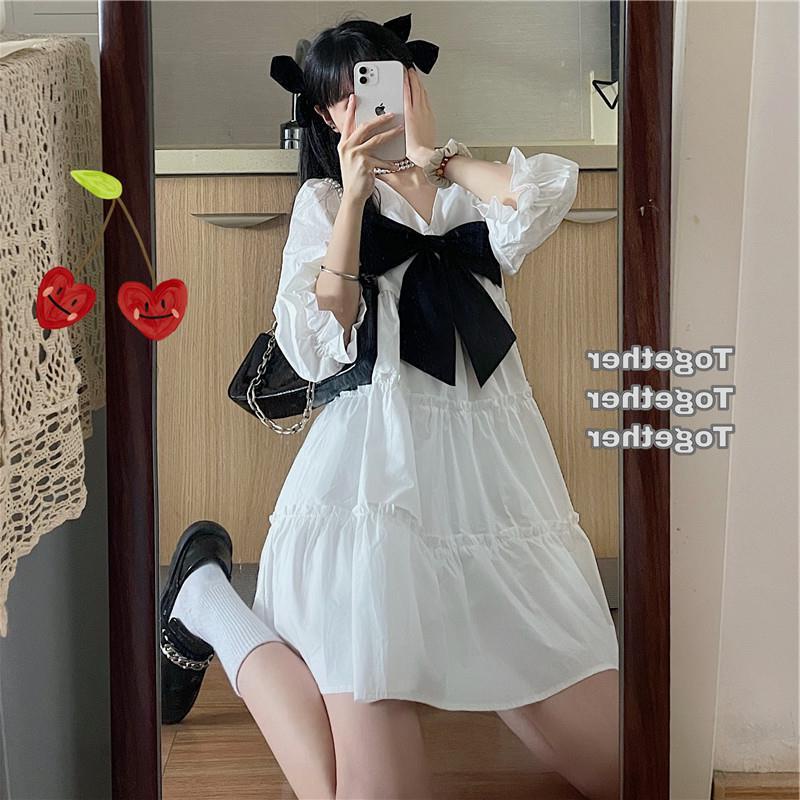 Đầm tay dài phồng cổ chữ v phong cách mùa hè thời trang dễ thương cho nữ | BigBuy360 - bigbuy360.vn