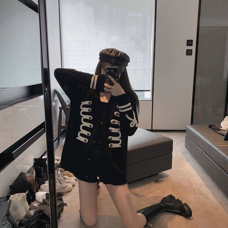 Áo khoác cardigan dệt kim màu đen/trắng phong cách retro thời trang mùa thu 2021 cho nữ