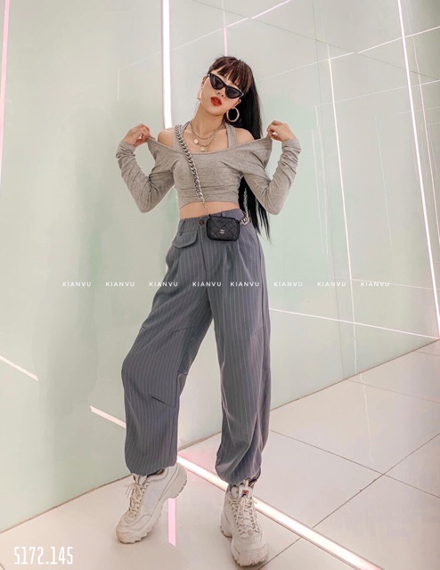 Sét áo trêz vai + quần kẻ ống bom. Sỉ 145k | BigBuy360 - bigbuy360.vn