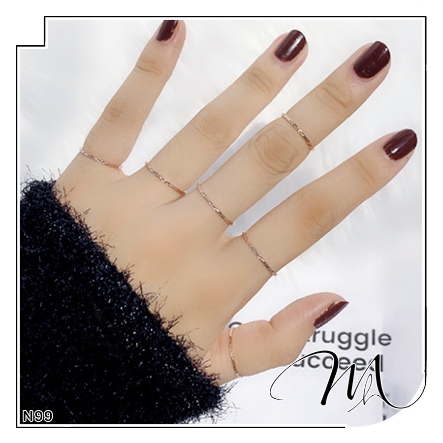 Nhẫn nữ Titan bản mảnh chạm khắc quả trám - Măng's House N99