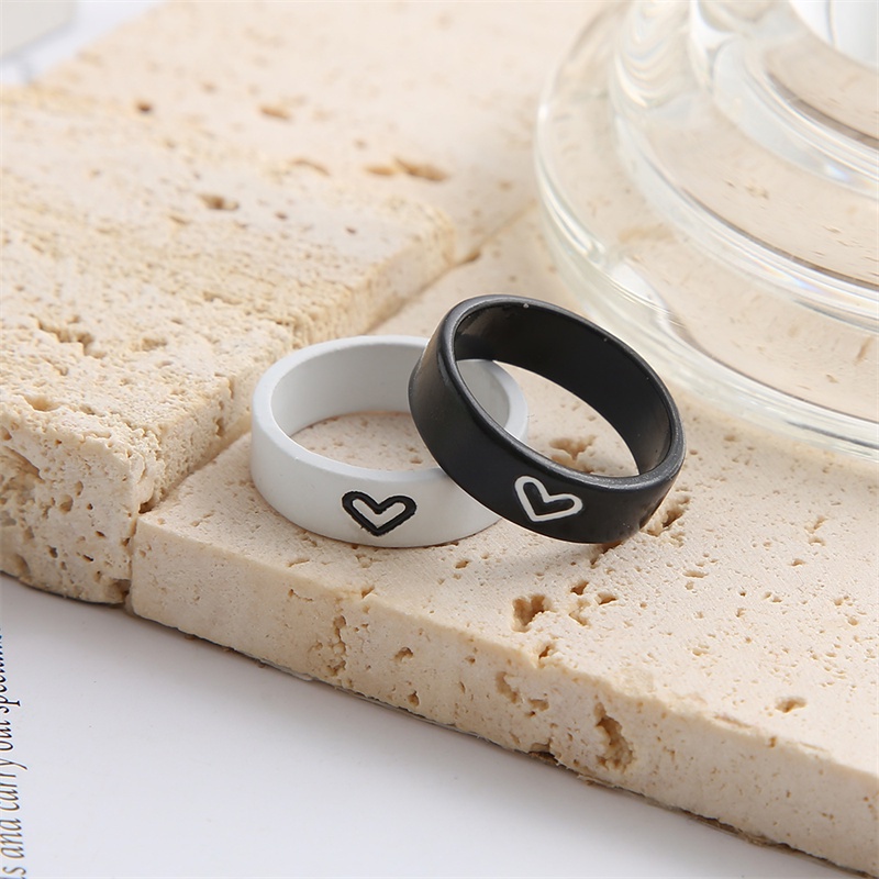 Set 2 Nhẫn Hợp Kim Hình Trái Tim Đơn Giản Thời Trang