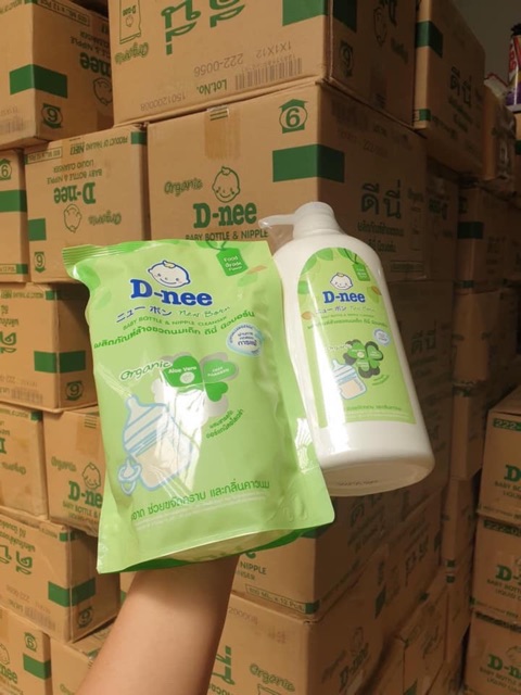 Nước rửa bình sữa Dnee Organic Thái Lan