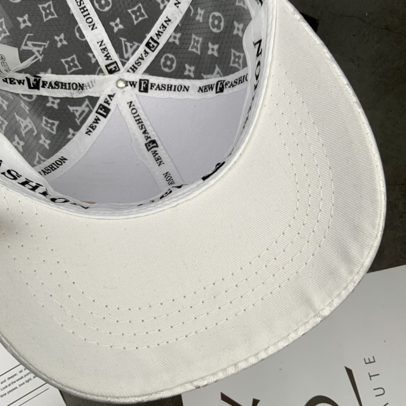Mũ Lưỡi Trai Phối Lưới Von in LV Gắn Logo Cao Cấp Giá Rẻ Thời Trang Nam Nữ