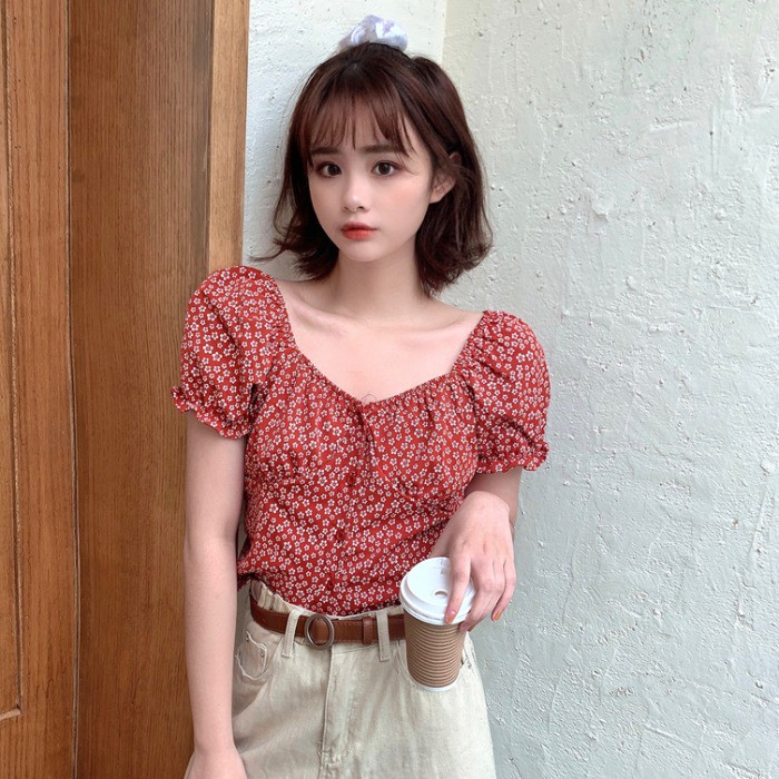 Áo Kiểu Nữ Rớt Vai Cổ Chữ V Họa Tiết Hoa Xinh Xắn | BigBuy360 - bigbuy360.vn