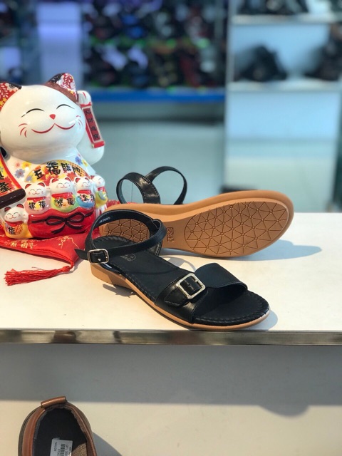 Sandal nữ đế cao su DRW 013800