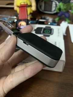 Sạc AppleWatch dự phòng không dây