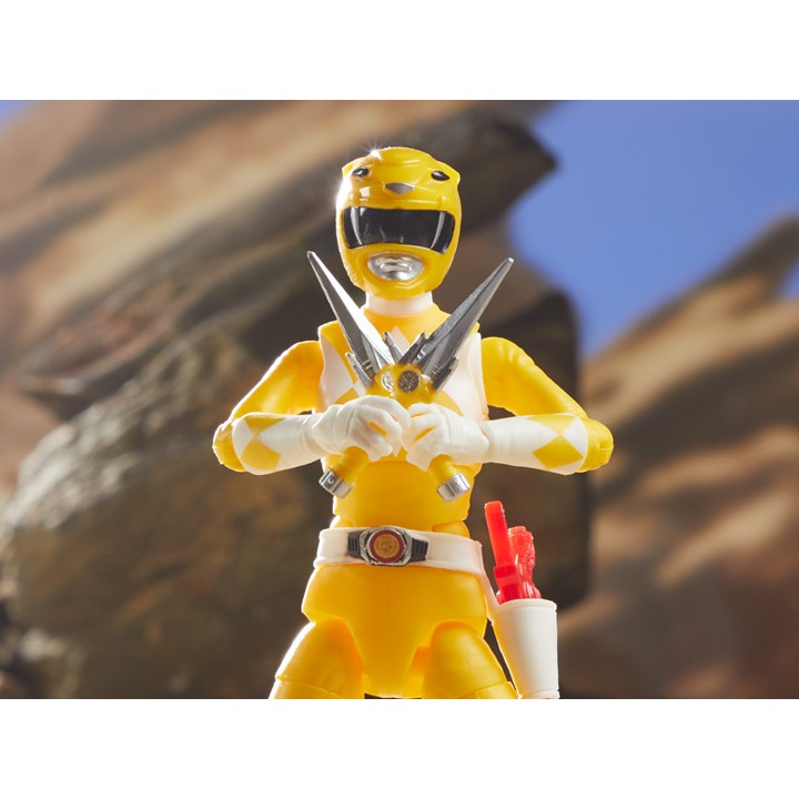MÔ HÌNH LIGHTNING COLLECTION MMPR YELLOW RANGER