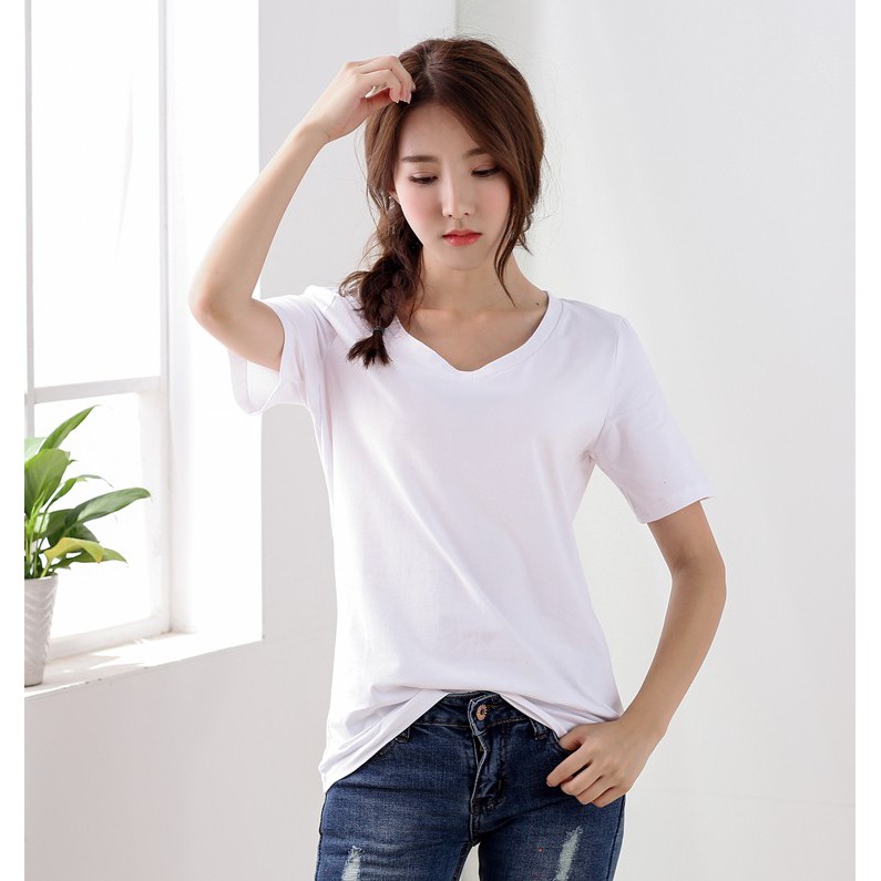 Áo phông cotton thun unisex trơn form rộng  dáng basic tay lỡ cổ tim thoáng mát, co giãn 4 chiều A04
