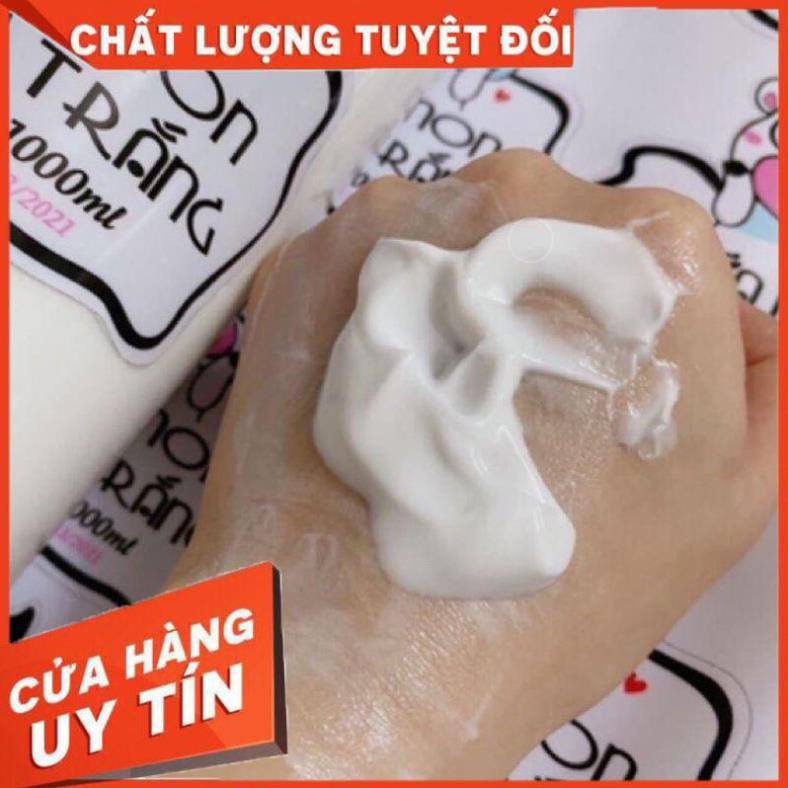 Ủ sữa non kích trắng dùng cả mặt và body 100ml