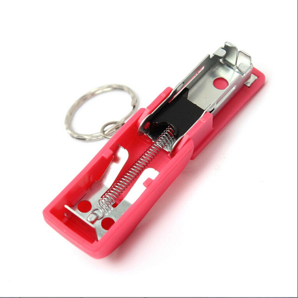 Dập ghim mini dễ thương kèm móc khóa di động dùng tại nhà/trường học/văn phòng