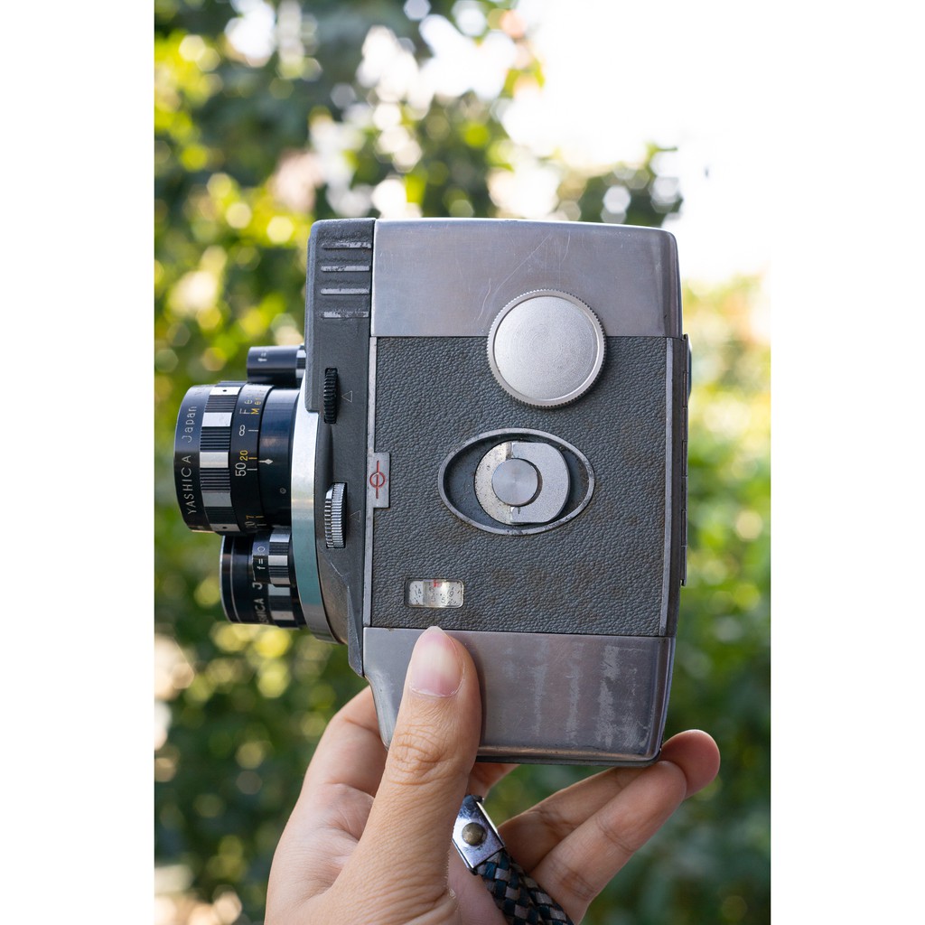 [Hiếm] [Sưu tầm] Máy quay film cổ gần trăm tuổi | BigBuy360 - bigbuy360.vn