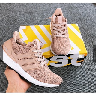 Giày Ultra boost hồng km