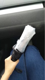 Ô che mưa trong suốt