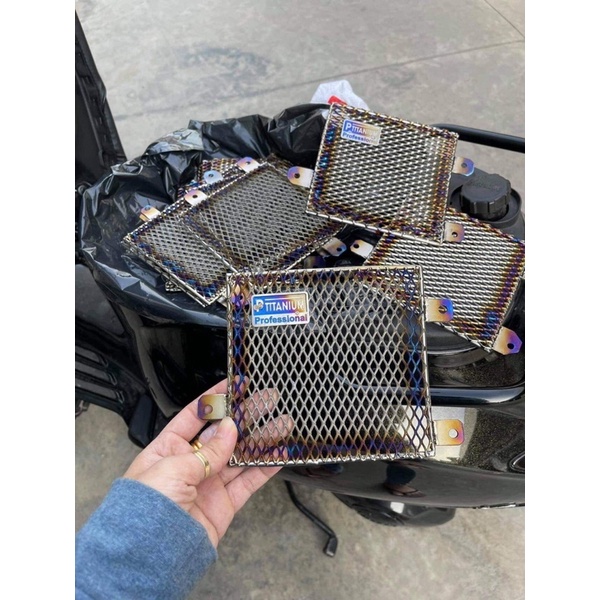 Che két nước titan click ab, vario shvn 2015-2018 , winner  full titan lưới két hợp sắc nét lỗ ché két nhỏ