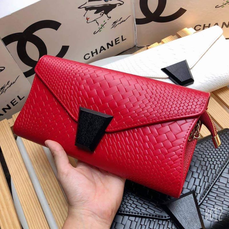 Clutch vân rắn