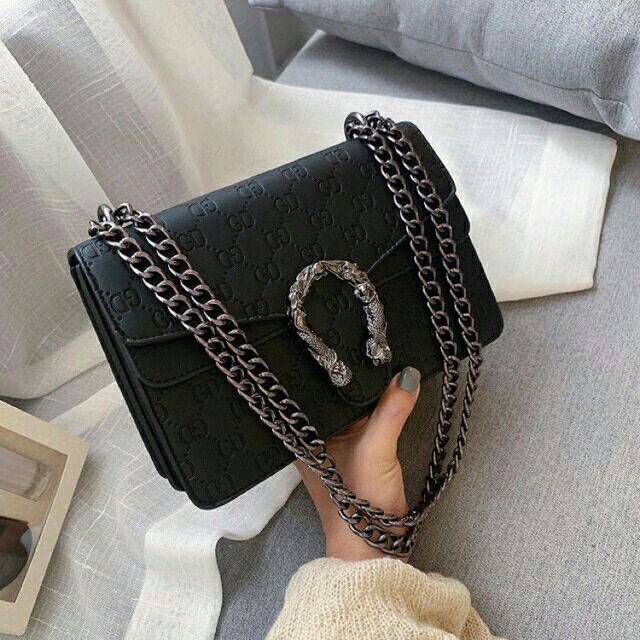 Túi đeo chéo chất đẹp