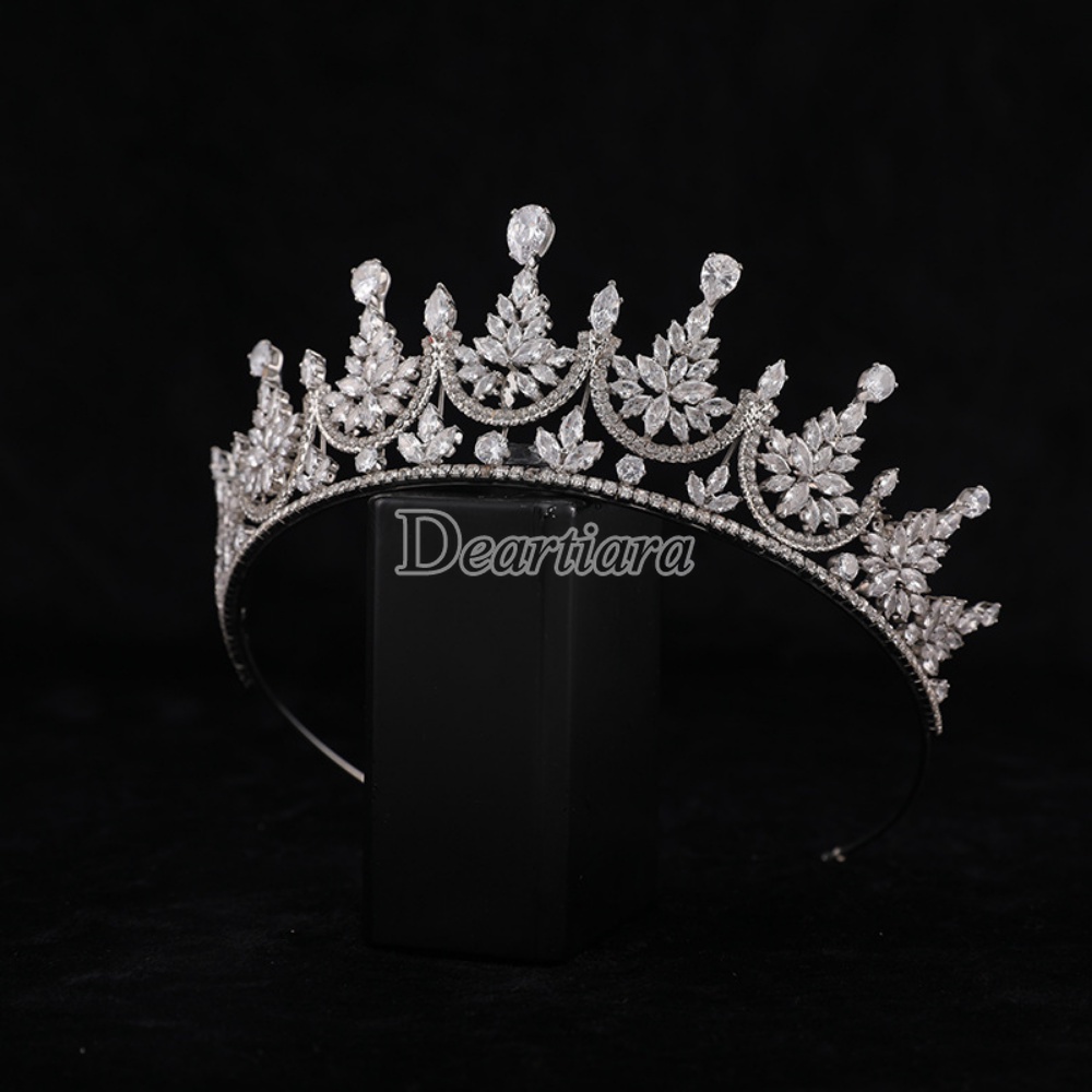 Vương Miện Trắng Dáng Tròn Đính Đá Zircon Thời Trang Cho Cô Dâu