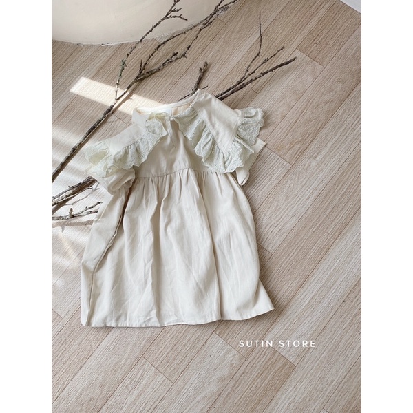 Váy vintage cho bé