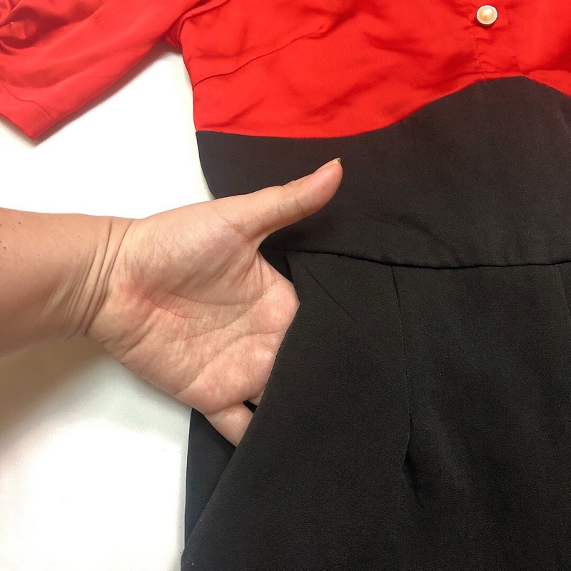 Jumpsuit  đỏ đen phối màu siu phẩm đồ si 2hand