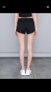 Short das dư hịn