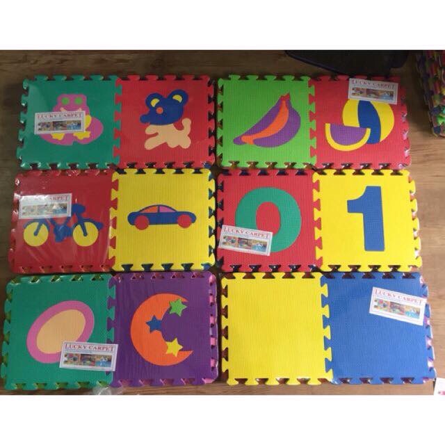 Combo 12 tấm thảm kích thước 30*30*1(cm)