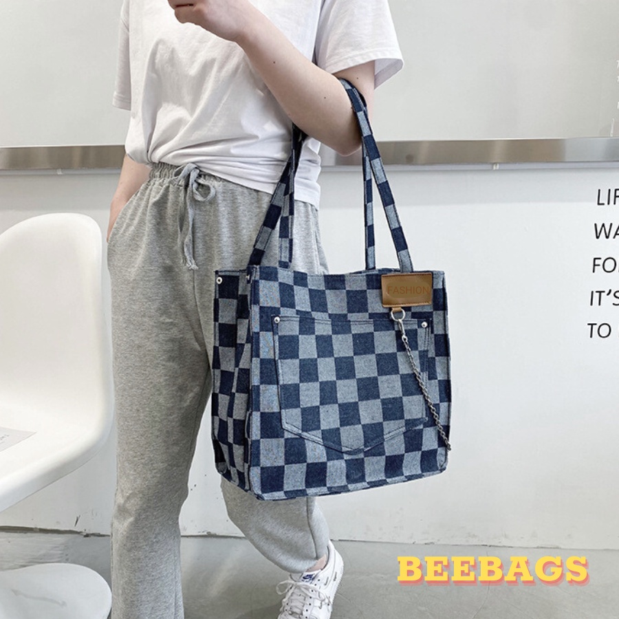 Túi Tote Denim Caro Phối Dây Xích Đựng Vừa Laptop Và A4 | TOTE06 | Túi Vải Jeans Nữ Cá Tính Dễ Phối Đồ Phù Hợp Mọi Outfỉ