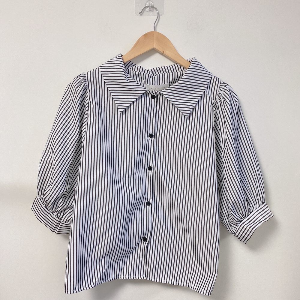 Áo Sơ Mi Ngắn Tay Họa Tiết Kẻ Sọc Xanh Trắng Phong Cách retro Hàn Quốc Thời Trang Mùa Hè Mới Cho Nữ