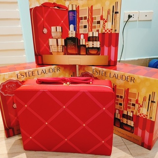 Set vali quà tặng Estee Lauder 2021