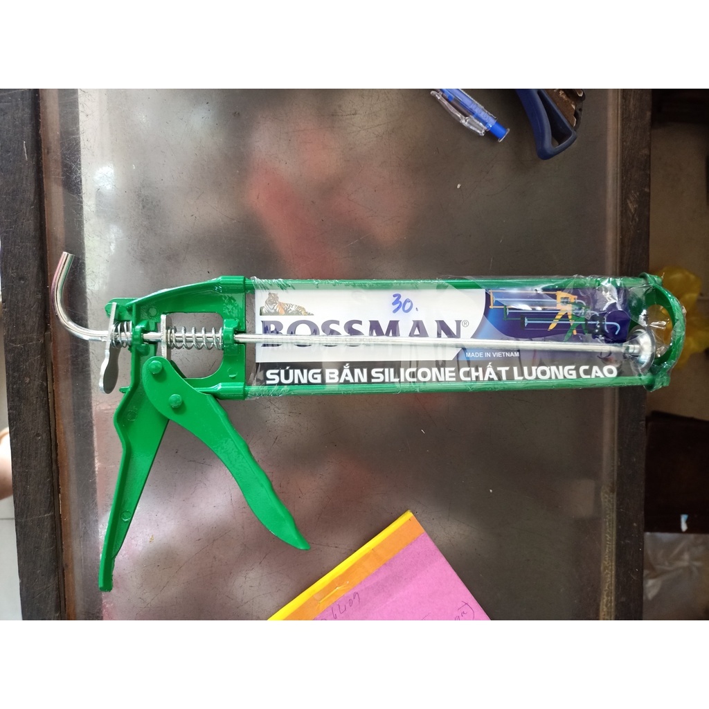 SÚNG BẮN KEO SILICONE BOSSMAN XANH LÁ