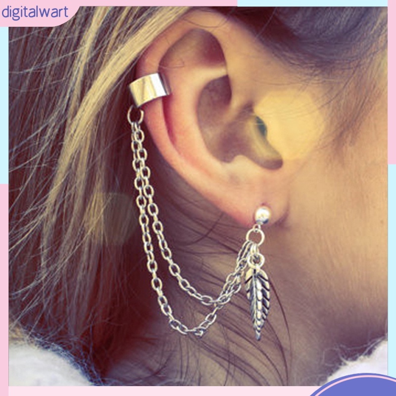 Một khuyên kẹp vành tai phối dây và mặt hình lá cây/con cá độc đáo