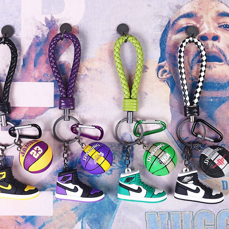 Móc khóa hình chiếc giày bóng rổ AJ mini ba chiều sáng tạo thời trang cá tính cho nam nữ