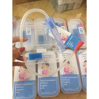 Dụng cụ hút mũi Nosefrida