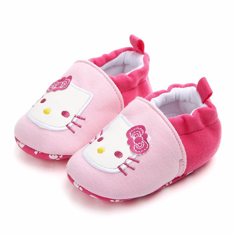 Giày mềm có hình Hello Kitty dễ thương cho bé gái