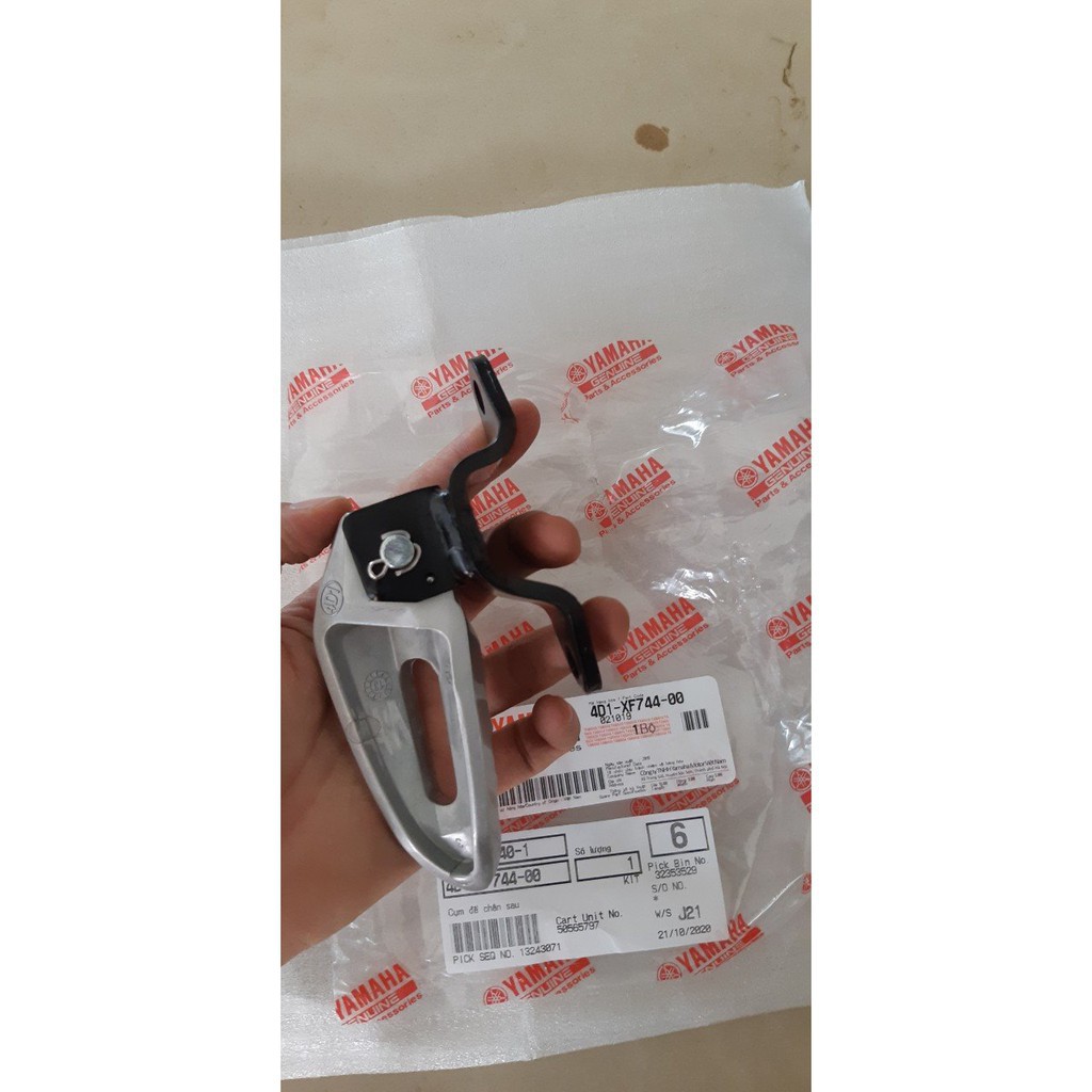 FREEShip  Gác chân sau Mio Classico 2007 - 2012 Yamaha màu đen